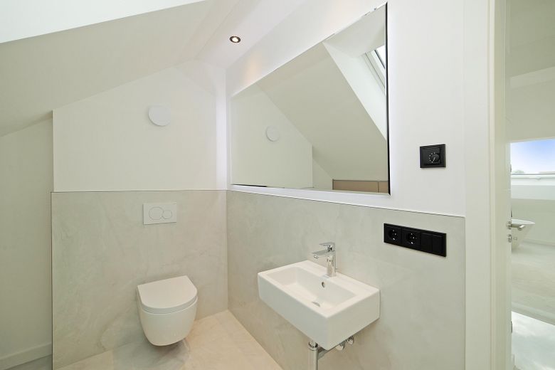 602 m² arsa, stüdyo ve en modern bina teknolojisine sahip seçkin yeni yapım ikiz ev – Fotoğraf 37
