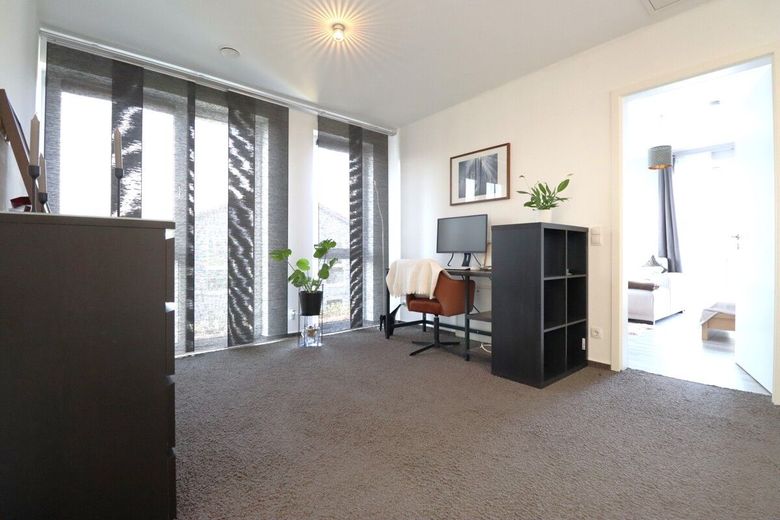 Mal etwas Anderes + + in Randlage von Cremlingen + + Keller + + Doppelgarage – Galerie/Büro