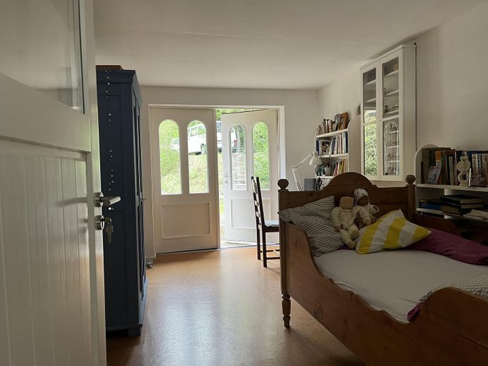 Kernsaniertes Haus mit großen Grundstück am Bach – Photo 19