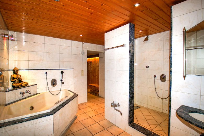 Ein Haus. Viele Möglichkeiten. Viel Platz fürs Leben – großzügiges Zuhause mit separater Einheit – Foto 20