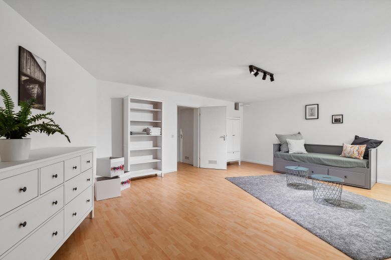 Maisonette-Gartenwohnung Blankenese – 50 m zum Elbstrand, Garten & Garage, 92+70 m² – Foto 12
