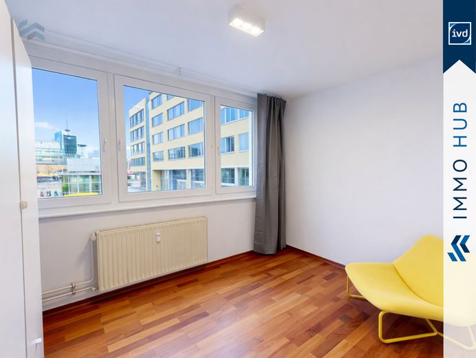 ++ Provisionsfreies – Leerstehendes Apartment am Alexanderplatz Berlin-Mitte ++ – 5281102-P4TfHTgxXZ6s1csnR1znwwPk-Arbeitszimmer.png