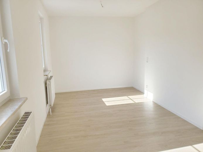 Sehr schöne, helle 1 Zi-Whg in Tübingen mit EBK und  Autoabstellplatz – Foto 3