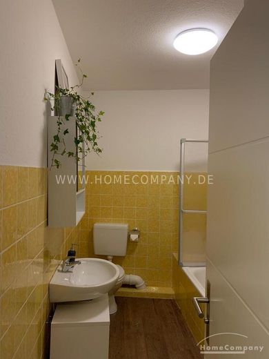 Schöne 2 Zi.Whg. – 8954d79ca57ef4da7481c9942e2f35739e816533.jpg