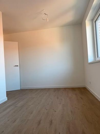 Erstbezug in Neubauwohnung 4 Zi. als Dopellhaushälfte – फोटो 8