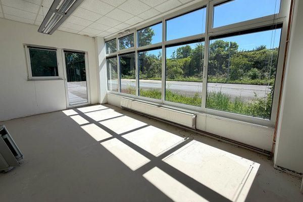 Gewerbehalle mit Bürofläche in Minden –sofort verfügbar/optimale Erreichbarkeit (Kreuz B428/B65)