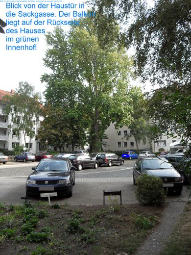 vor dem Haus