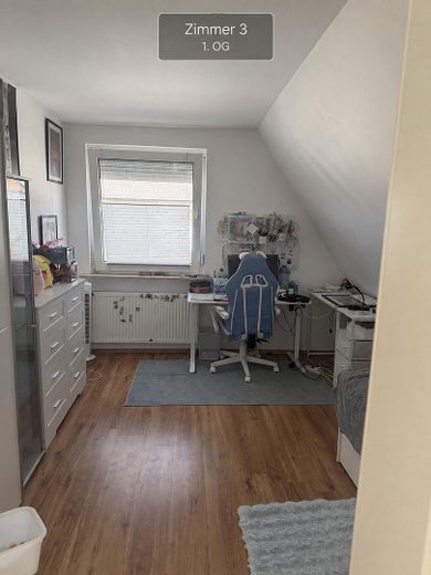 624 m² Grundstück mit Entwicklungspotenzial – modernisiertes Einfamilienhaus in Lorsch – OG Kinderzimmer 1
