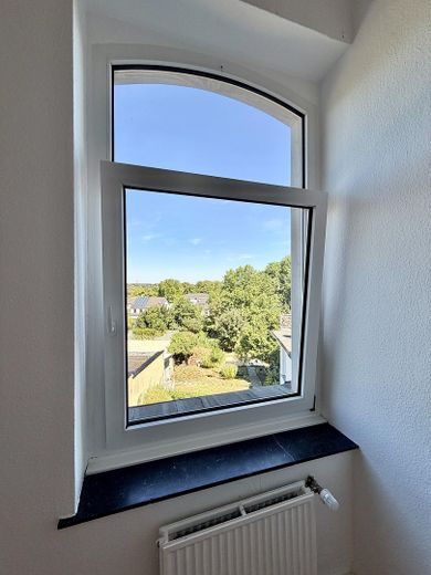 Attraktive, 3-Zimmer-Wohnung in guter Lage – फोटो 3