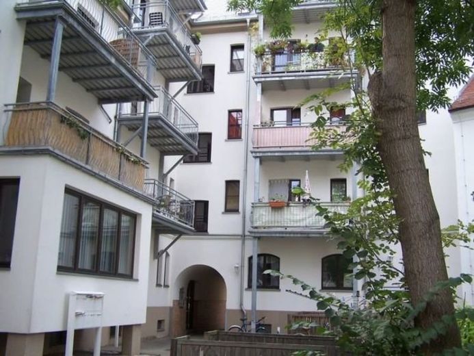 Merkezde rahat 3 odalı daire - Balkon – Fotoğraf 1