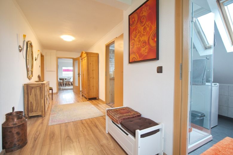 Surrounded by greenery: Spacious apartment with balcony on the Tippelsberg hill and nature conservation area; short journey time to city centre – 6293e234661b7f4d73bff5cddd2864301f11ff4f.jpg