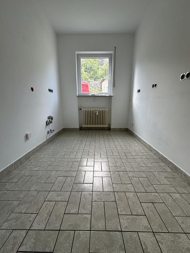 Renovierte Erdgeschoss- und Dachgeschosswohnung mit toller Aussicht zu vermieten – Wohnung Erdgeschoss