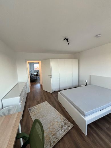 WG-Neugründung nach Kernsanierung – Erstbezug ab sofort – Zimmer 1