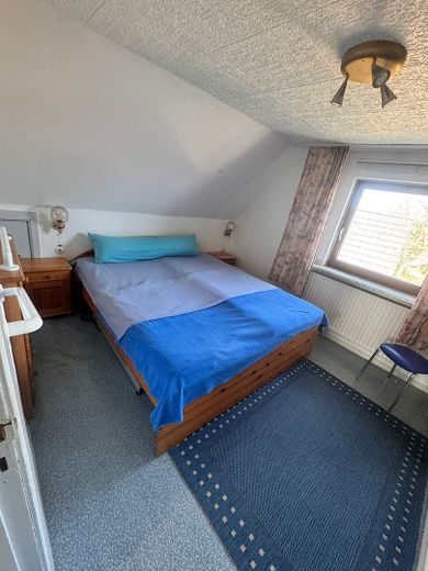 Charmante maison individuelle à Reinfeld – grand terrain, très bien isolée et immédiatement habitable ! – Foto 13