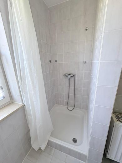 Helle 1-Zimmer-Wohnung mit Balkon  &  EBK in Straubing – WJ-00126_bild_012.jpeg