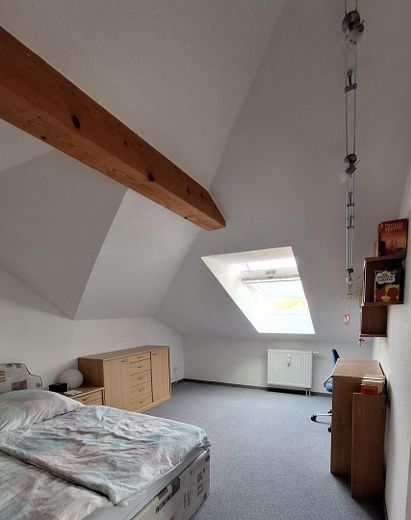 Großes Schlafzimmer (oben)