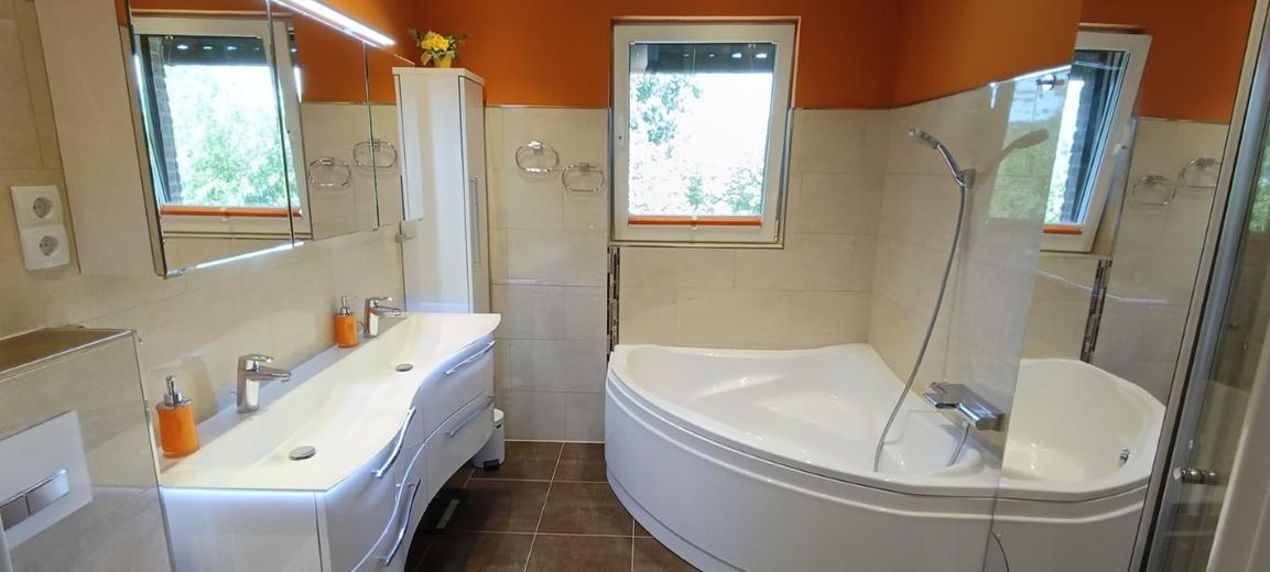 Wentorf - ZONDER COURTAGE - Beste ligging, royaal eindeschakelde woning met vrijstaande garage en grote tuin. – Foto 16