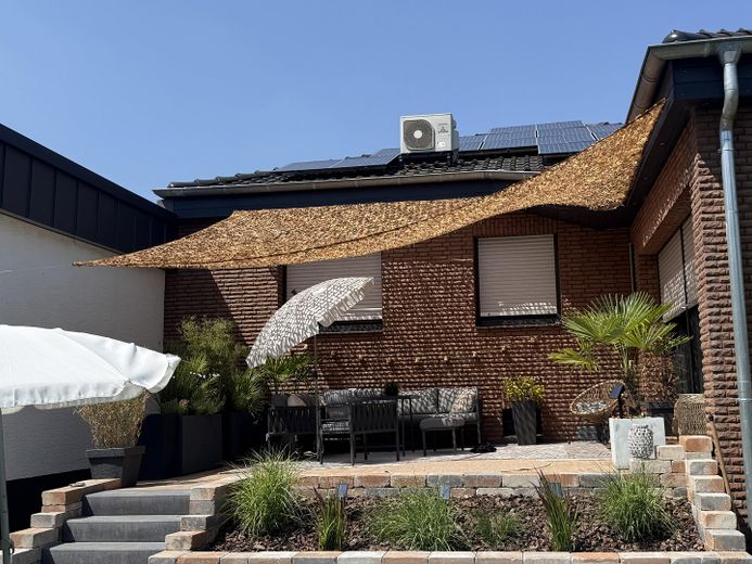 Modernisiertes Reihenendhaus in unverbaubarer Feldrandlage – provisionsfrei – Obere Terrasse