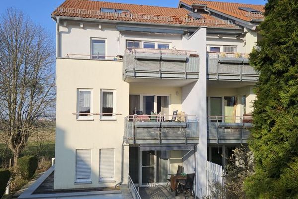 gemütliche Wohnung mit Terrasse