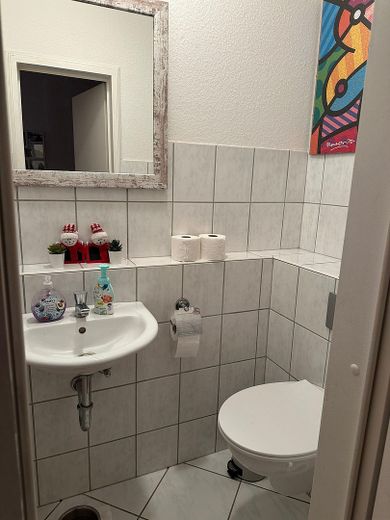 Helle und gut geschnittene 4,5 Zimmer Wohnung in Lampertheim! – फोटो 7