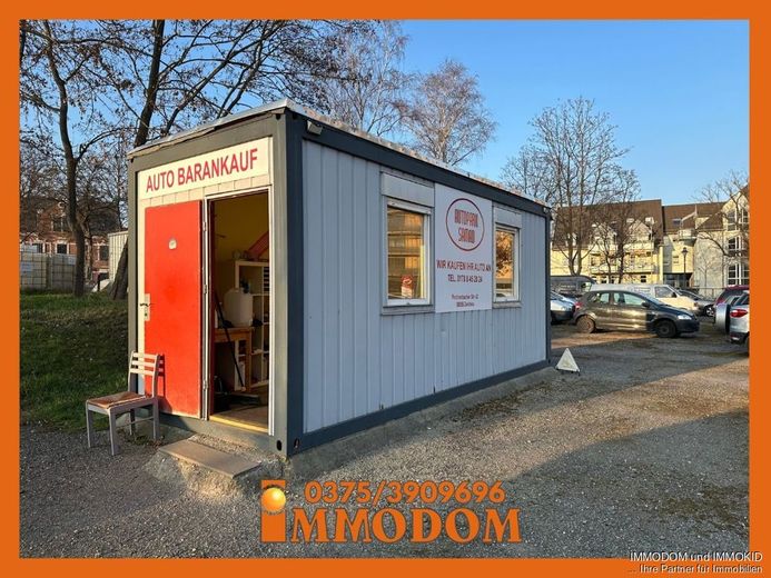 Freifläche mit Bürocontainer in zentraler und gut sichtbarer Lage in Zwickau zu verpachten! – Bürocontainer vorn