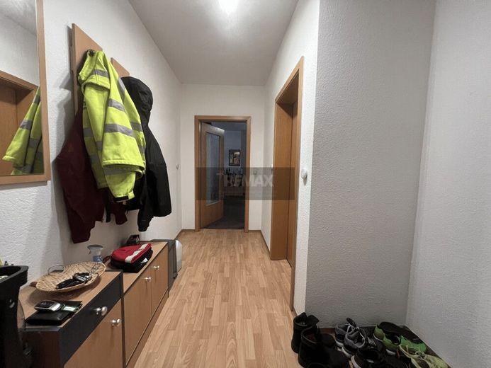 2 Zimmer Erdgeschosswohnung -  Einmaliges Rendite Objekt im Franz Klinkert Haus – Eingangsbereich