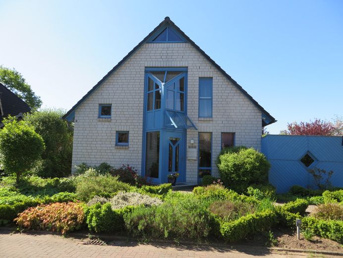 Repräsentatives Architektenhaus zum Verlieben – Nordseite - Eingangsbereich