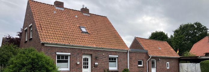 Charmantes Einfamilienhaus in ruhiger Lage von Möhlenwarf – Seitenansicht