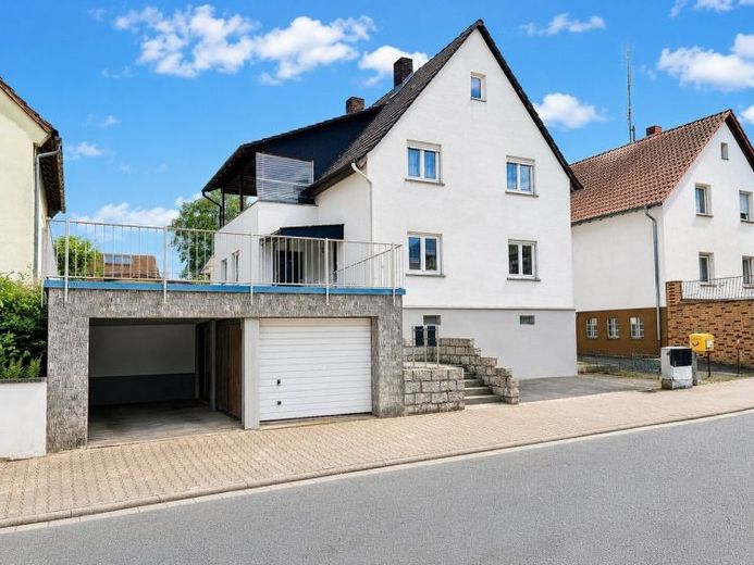 Gepflegtes Mehrfamilienhaus mit 4 Wohneinheiten und attraktivem Entwicklungspotenzial in Kleestadt – Foto 1