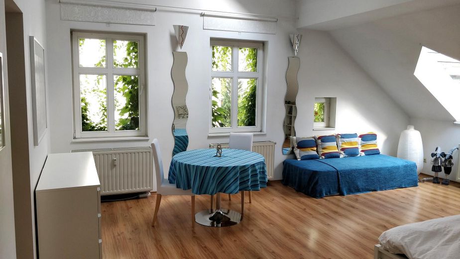 Zimmer 1 (Einheit 8)