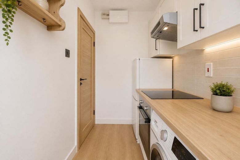 Renovierte 1-Zi.-Wohnung nahe Universität Köln – Foto 6