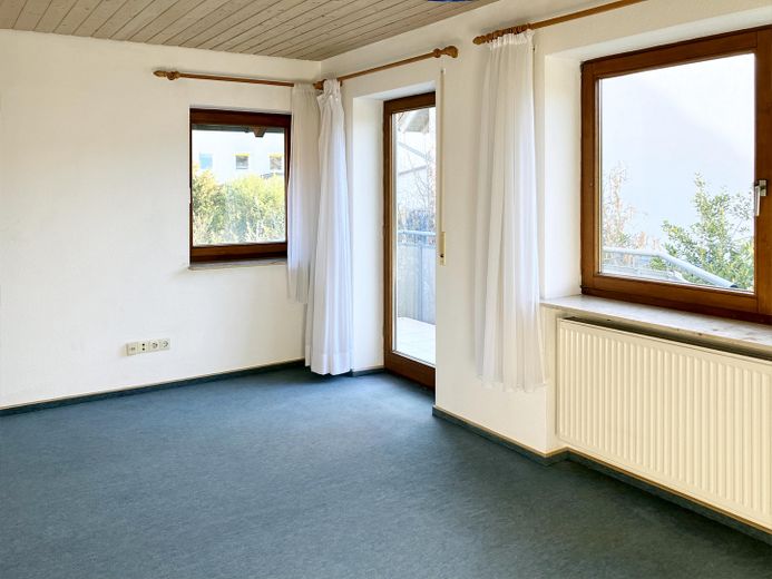 Lichtdurchflutetes Architektenhaus in innenstadtnaher & ruhiger Sackgassenlage mit großem Garten – Kinderzimmer DG