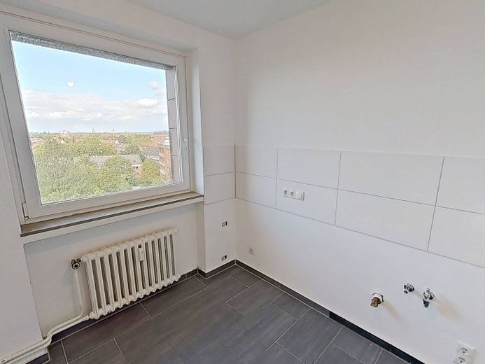 Lübeck-St. Jürgen'de BALKONLU ve harika manzaralı modern 3 odalı daire – Ansicht I: Küche