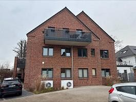 Modernes Wohnen in begehrter Lage von Hüde am Dümmer See – neuwertige Dachgeschosswohnung – Balkon der Wohnung