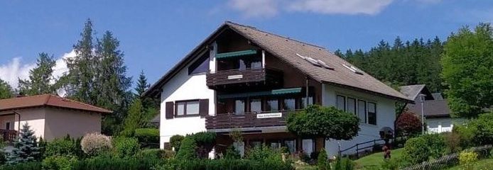 HOUSE-SCHLUCHSEE VIEW: 3 top holiday apartments in a premium location in Schluchsee/Black Forest, incl. furnishings – Haus-Schluchseeblick