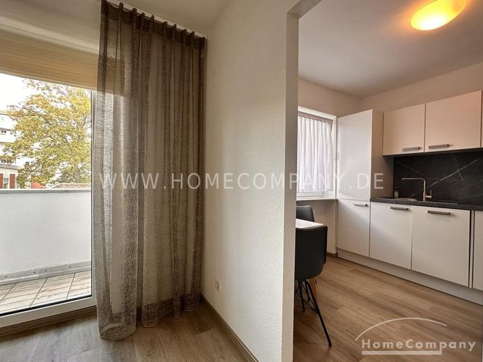 Luminoso appartamento con balcone ad Alt-Saarbrücken – e44021724d3e10c70c6a3b90a9a470142fdf128a.jpg