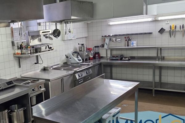 CUCINA IN AFFITTO con dotazioni di alto livello - giornaliera o settimanale per il vostro evento