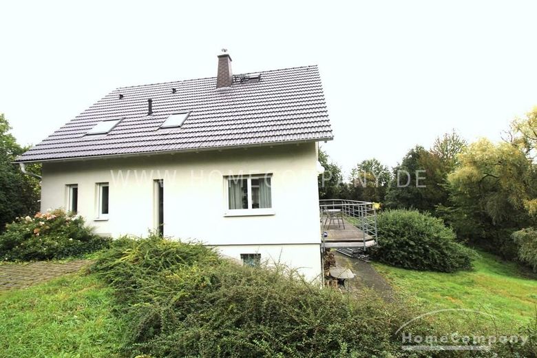 24990 HomeCompany Dresden सुसज्जित/Furnished ड्रेसडेन-ज़ाशेन्डोर्फ में बड़े भूखंड वाला एकल-परिवार घर अधिकतम 8 व्यक्ति – 094fab6f5ec7cda27c4300b22d6767d7f1b8febb.jpg