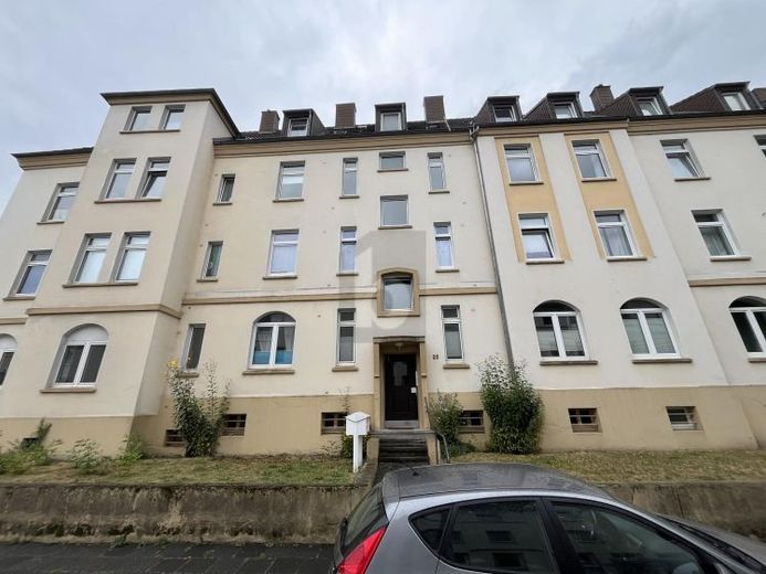 BLICK INS GRÜNE, 2 BALKONE & VIEL POTENZIAL – Foto 1