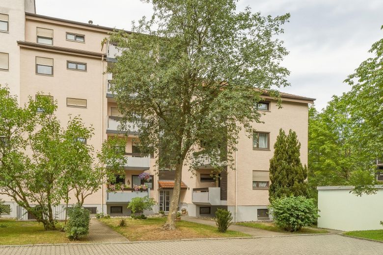 Entrare e sentirsi a casa: appartamento di 2,5 locali libero da subito a Ulm-Wiblingen – Haus