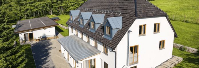 Wohn-, Apartment- & Seminarhaus für gehobene Ansprüche mit unverbaubarer Sicht in den Nationalpark