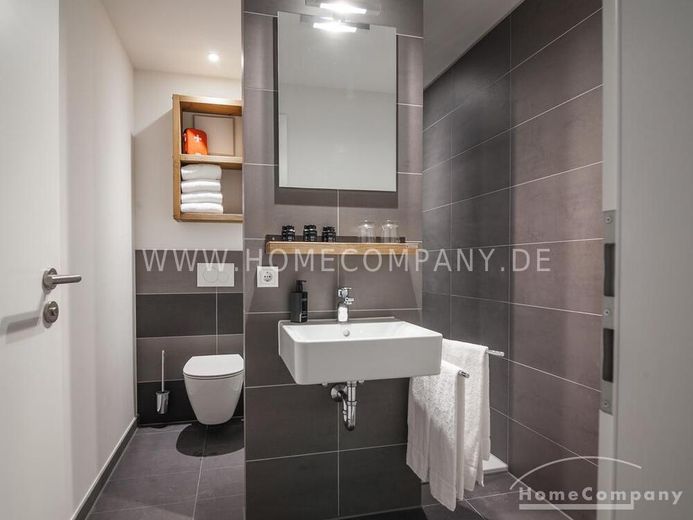 17932S35 HomeCompany Dresden सुसज्जित/फर्निश्ड स्टूडियो अपार्टमेंट, ड्रेसडेन-सिटी अल्टस्टाट, अधिकतम 3 व्यक्ति – 6468b76d322d9a0ba78539196e00e9b6027bee0a.jpg