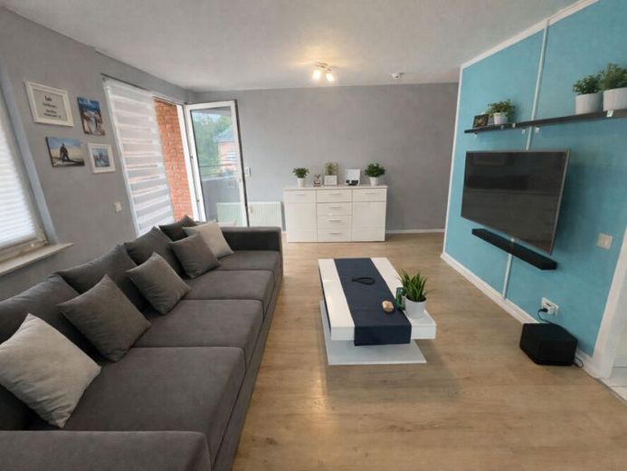 Attraktive Kapitalanlage – gepflegte Eigentumswohnung mit Balkon und Tiefgaragenstellplatz – Foto 1