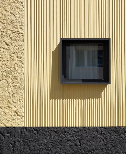 Exklusives Wohnen im Lehel – Neuwertige Wohnung mit Lift & Klimatisierung & Garten – Foto 3