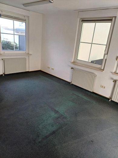 Gewerbefläche mit eigenem Eingang in Dortmund-Lütgendortmund zu vermieten – Raum 