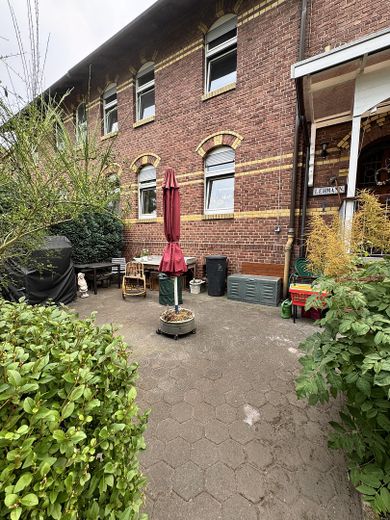 Charmantes Miethaus in der Dreieckssiedlung – RE-Hochlarmark – Terrasse