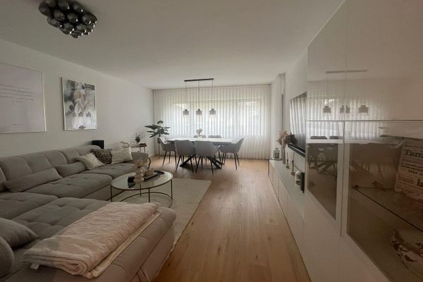 Attraktive 3 Zimmer-Wohnung in Göppingen-Haier. Hochwertig saniert- Garage inklusive