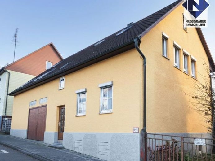 XXL freist. 1–2 Fam.-Haus mit 2 Wintergärten und viel Platz für die Familie – 8 Gehmin. ins Zentrum – Foto 1