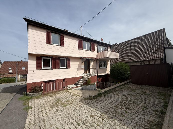 Elastyczny w użytkowaniu dom dwurodzinny – idealny dla rzemieślników lub jako dom wielopokoleniowy – Zdjęcie 1