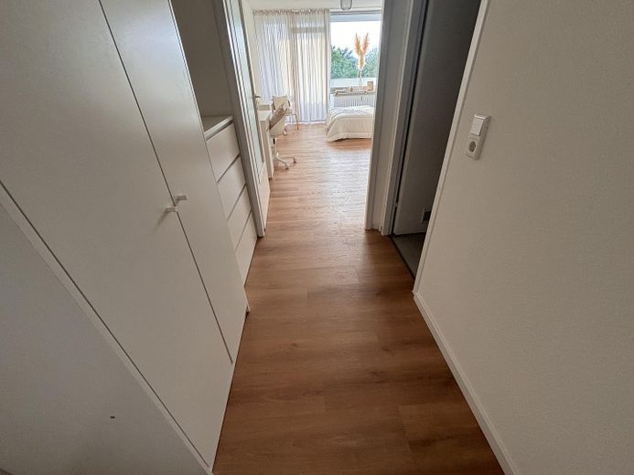 Möblierte 1-Zimmer-Wohnung mit großem Balkon und Blick ins Grüne in Liederbach – Foto 13